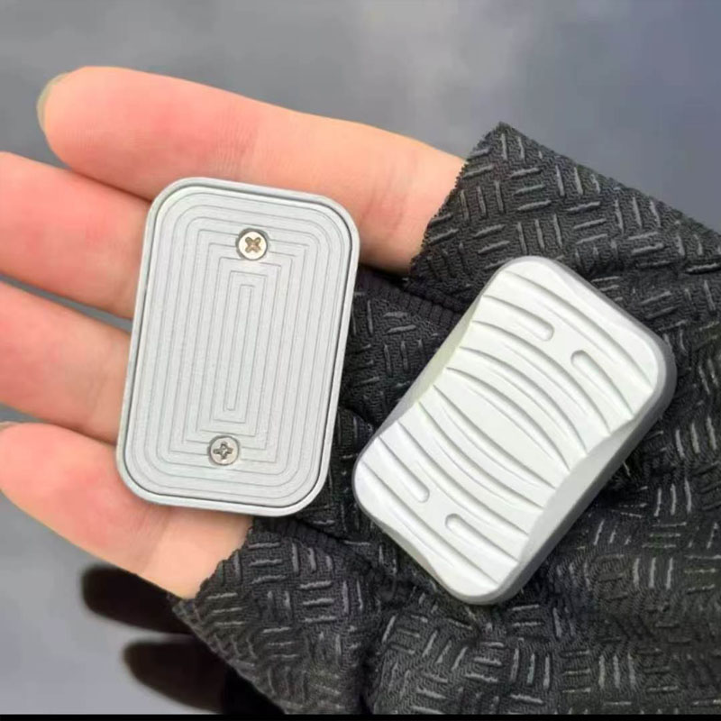 بطاقة سحب مغناطيسية لا نهائية  - مراجعة Cool Office Tech Gadgets وسعره